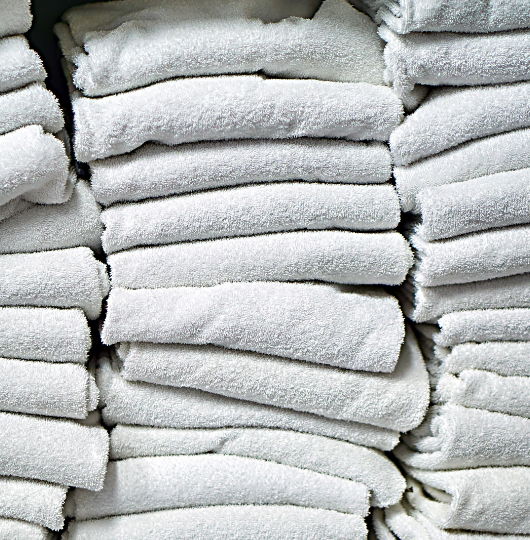 The benefits of using a laundry service for hospitals and healthcare facilities